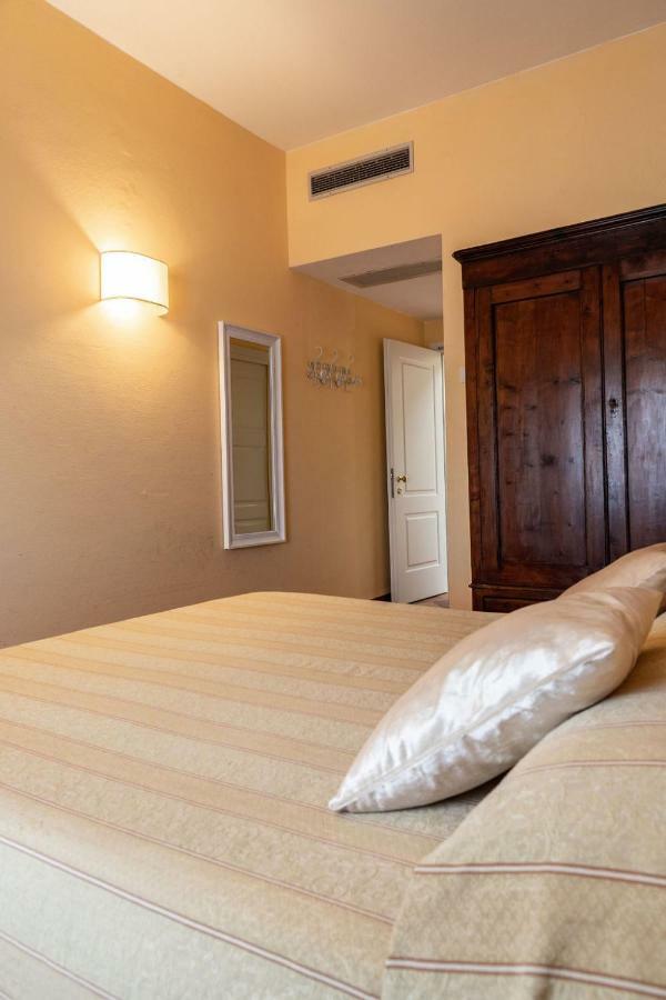 Hotel Il Castello Certaldo Bagian luar foto