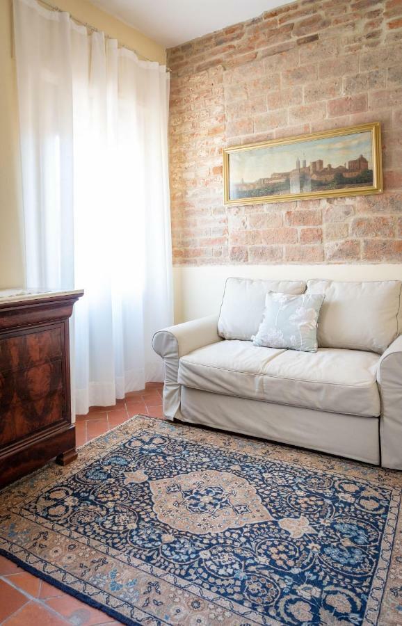 Hotel Il Castello Certaldo Bagian luar foto