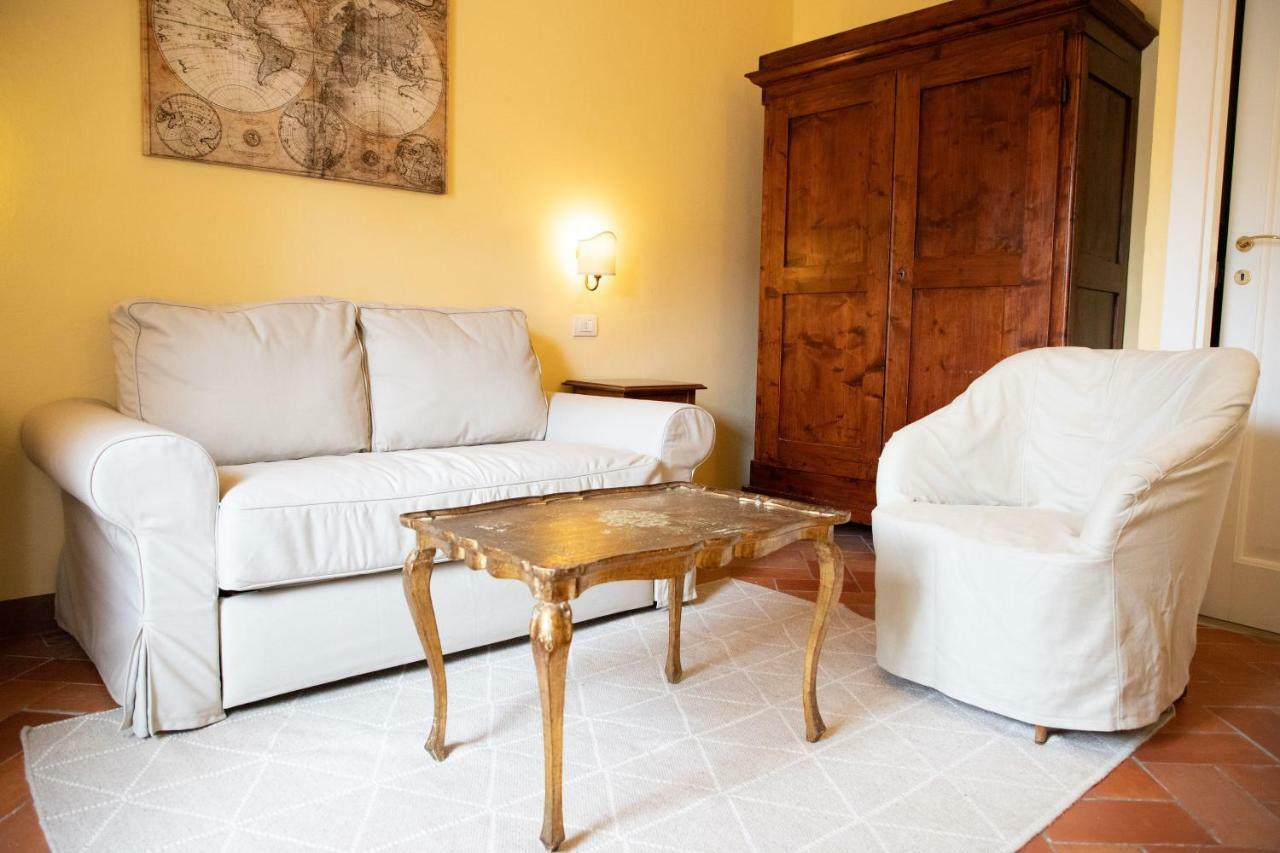 Hotel Il Castello Certaldo Bagian luar foto