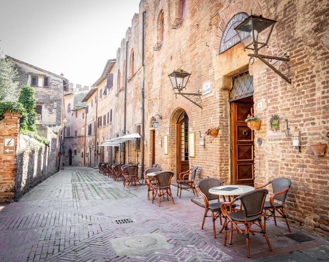 Hotel Il Castello Certaldo Bagian luar foto